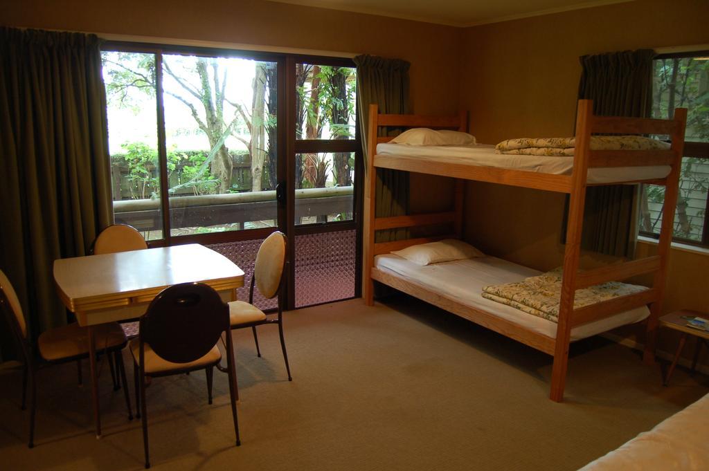 Wheatly Downs Farmstay And Backpackers ฮาเวรา ภายนอก รูปภาพ