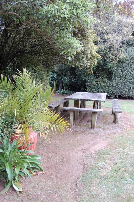Wheatly Downs Farmstay And Backpackers ฮาเวรา ภายนอก รูปภาพ